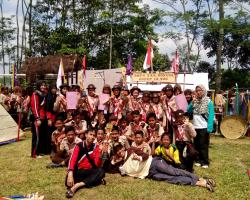 SMP.N 3 KARANG MONCOL SELALU MERAI