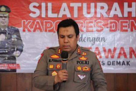 KAPOLRES DEMAK GELAR SILATURAHMI DENGA