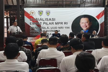 SOSIALISASI EMPQT PILAR MPR RI DI 