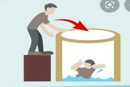 TRAGIS SEORANG ANAK KECIL TEWAS KECEMP