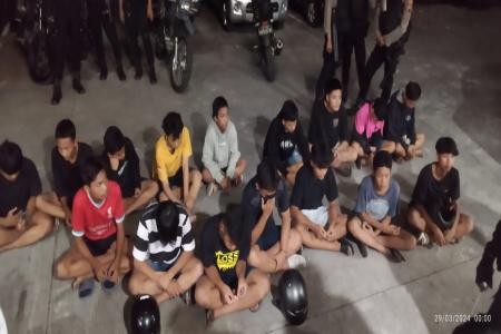 POLISI SIGAP AMANKAN PULUHAN REMAJA CE