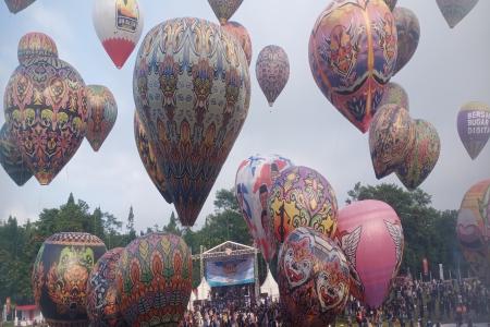 Cappadocia Wonosobo Puluhan Balon Bert