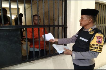  BERIKAN MOTIVASI TAHANAN POLRES DEMAK