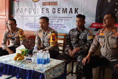 KAPOLRES DEMAK HIMBAU MASYARAKAT P