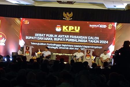 DEBAT PUBLIK CALON BUPATI DAN WAKI