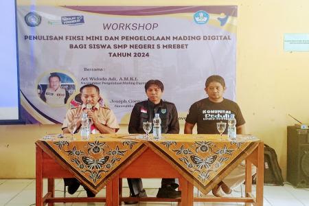 SMP Negeri 5 Mrebet adakan Workshop E 