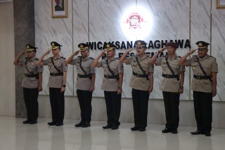 )POLRES DEMAK GELAR SERTIJAB WAKAP