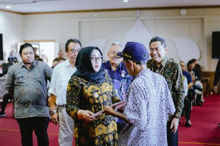 DOYONG DADI BOMBONG , APLIKASI PER