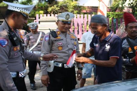 Polisi Gelorakan Semangat Nasionalisme