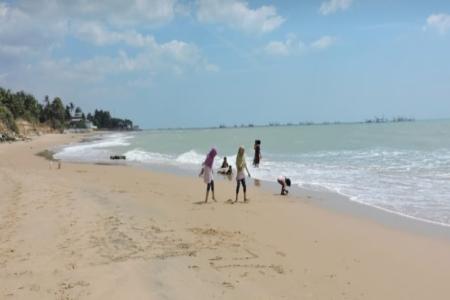 Pengembangan Kampung Nelayan Merah Put