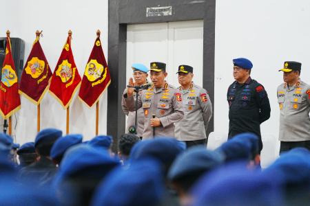 Kunjungi Mako Brimob Kwitang Kapolri B