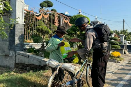 JALANKAN MISI KEMANUSIAAN, 247 SIS
