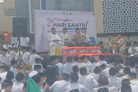 Kirab Hari Santri Bukan Sekadar Seremo